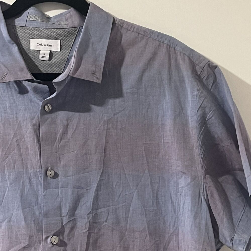 Calvin Klein Mens XL Blue Purple Ombre Stripe Short Sleeve Button Down Shirt